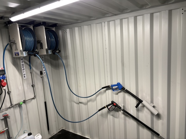 Wasplaats container 007